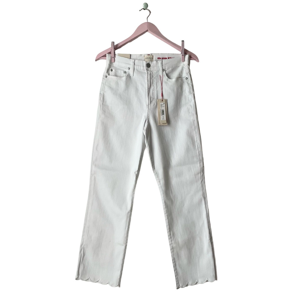 Alice + Olivia White Scalloped High Rise Straight Jeans Size 29 NWT